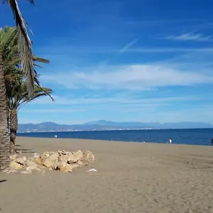 las-plumas-beach.hotelsinnerja.org/